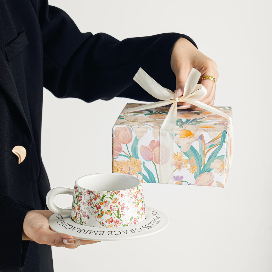 Blooming floral mug set